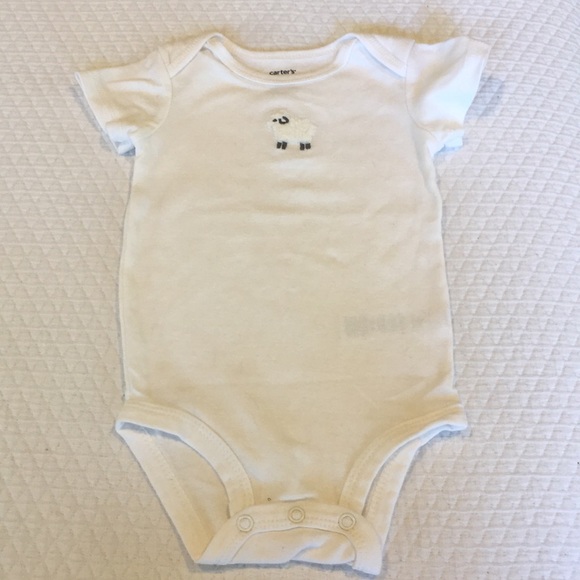 Carter’s Onesie Bundle (SET OF 3) - Picture 7 of 11